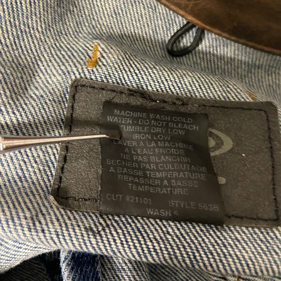 ID Wear Jacket Denim Leather Collar Size L Trucker Jacket Embroidered Wolf - Picture 12 of 12